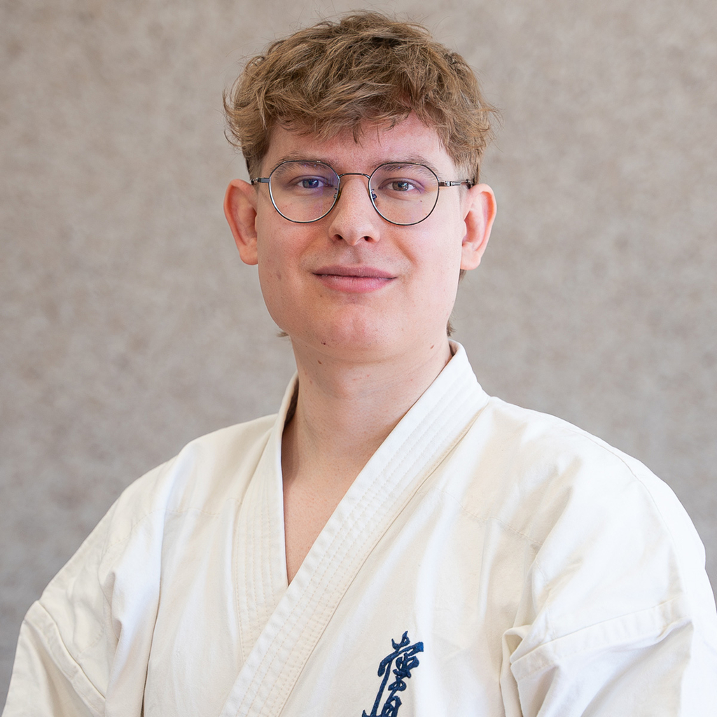 portraitsweb2025senpaiericwidmer