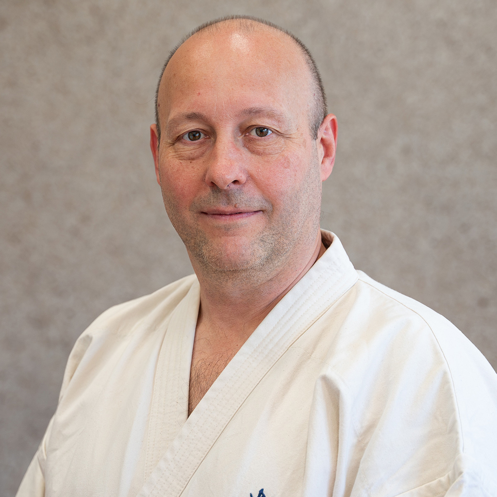 portraitsweb2025senpaimarcoserra