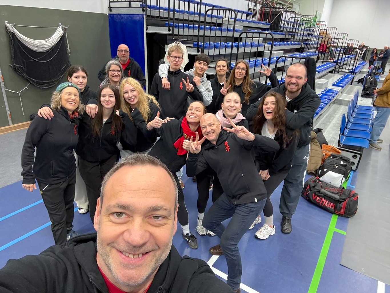 a2d61b5a-d908-44cb-8bc2-b8598d3a078f