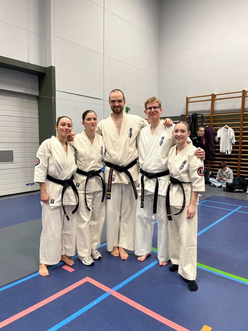 f3e2fbfe-27a4-46a4-954b-cfe5c93b9c5c-22b4d48a550aac0f1abe8e0986bdd92a