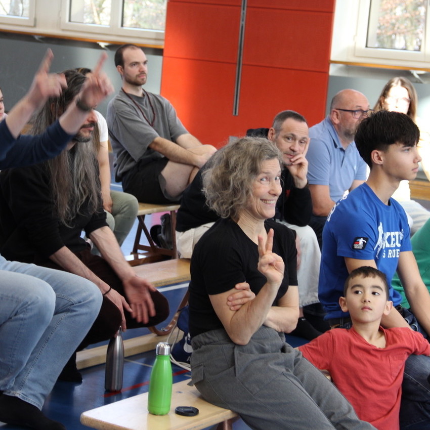 f40dp-228b2492e3e153a6ac9f72b5950e81b8