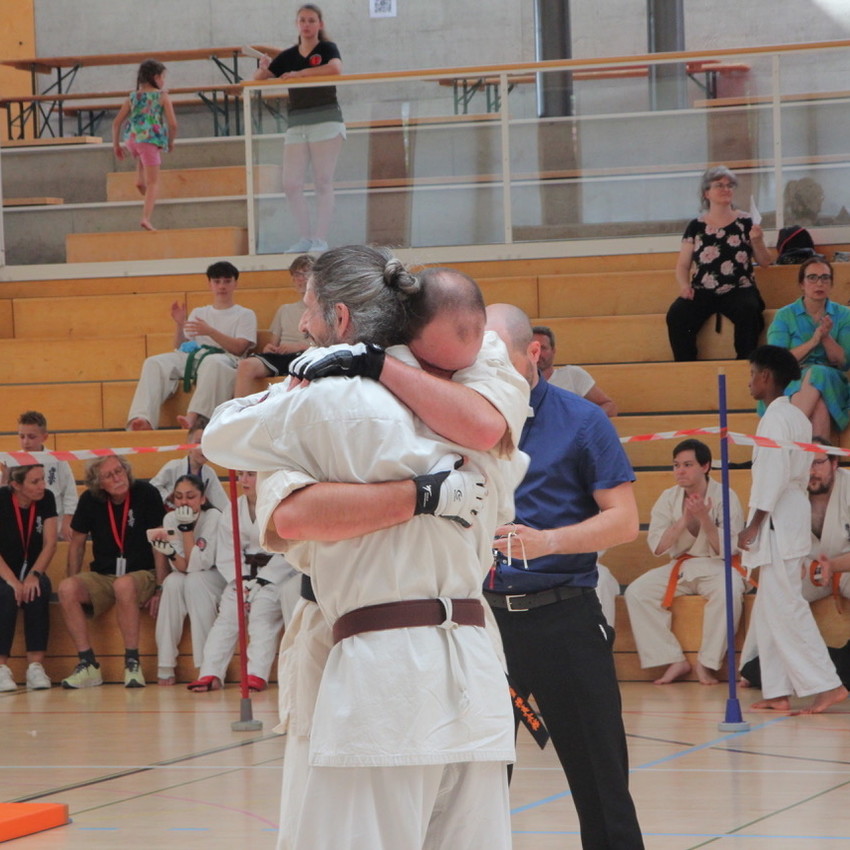 img_5845-2b8ac35eadd053f7c0da06306b441a3b