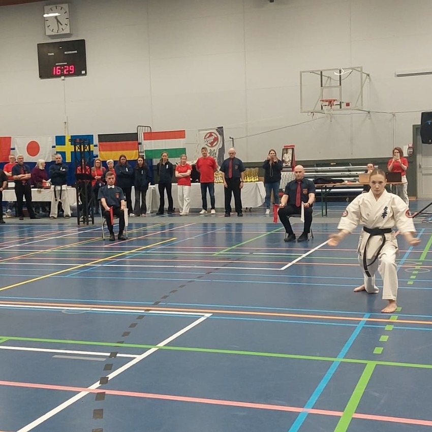 photo-2025-03-15-17-57-39-5889ea55fa354f77937cf6ddfe3cb0e0