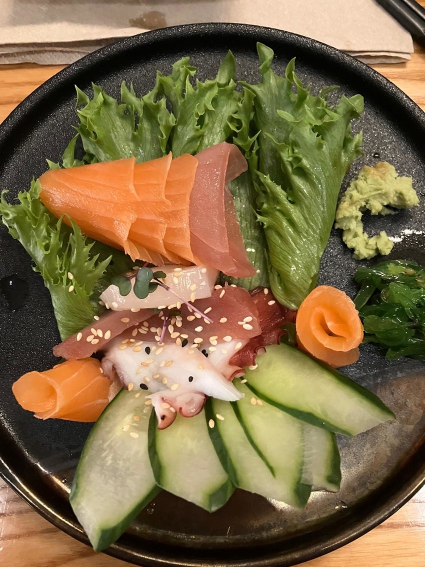 photo-2025-10-09-19-38-29-bd793c8482bdd9858b67b7384b82ac76