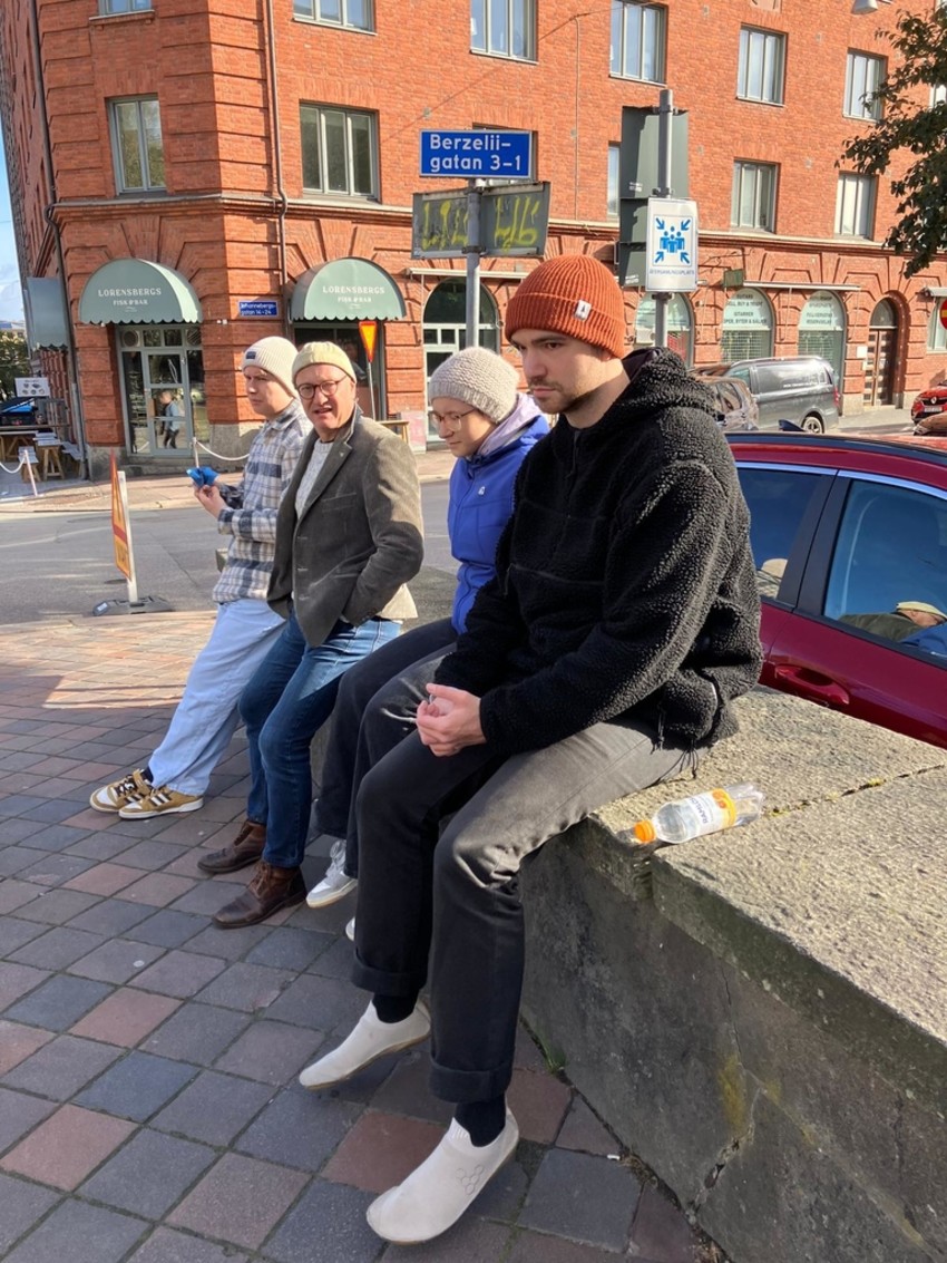 photo-2025-10-10-11-53-43-2-fafa1697058884f3fdf516f1a8d52721