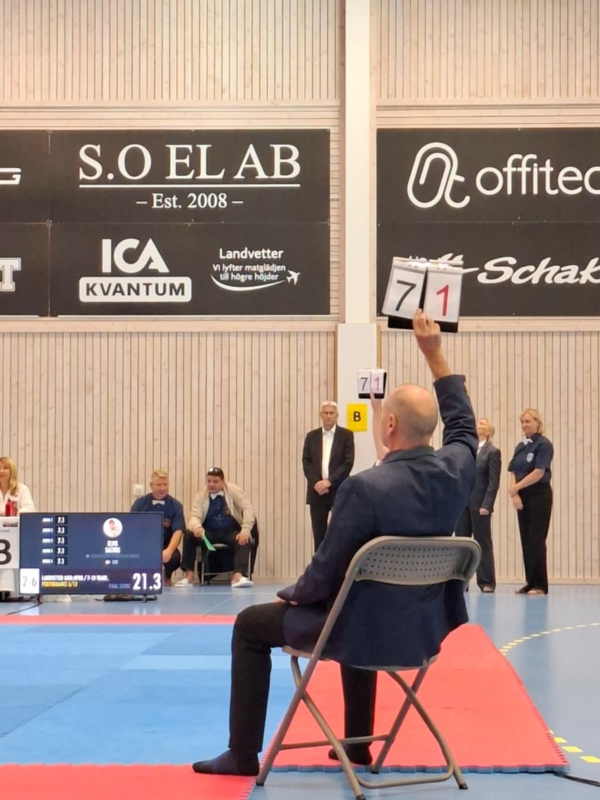 photo-2025-10-11-17-13-25-d9165e4439c7ce97f74056b7231e501b