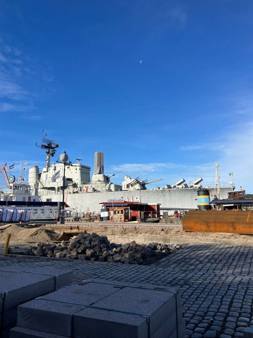 photo-2025-10-12-19-59-18-2-7078cb50c99c75714917d8e8997756da