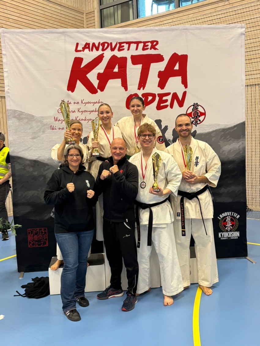 photo-2025-10-12-20-01-10-1f3edd383905ec999684f0ec815277a4